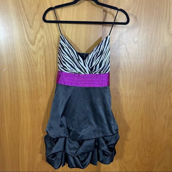 Roberta, Mini Dress, Size 9/10. Good used condition! Zebra Pink and Black. - Picture 1 of 4